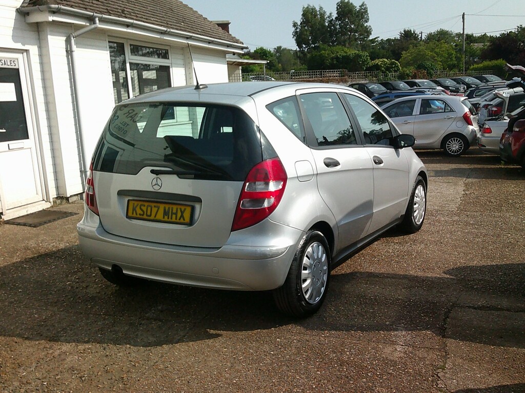 Mercedes-Benz A Class 1.5 A150 Classic Black #2