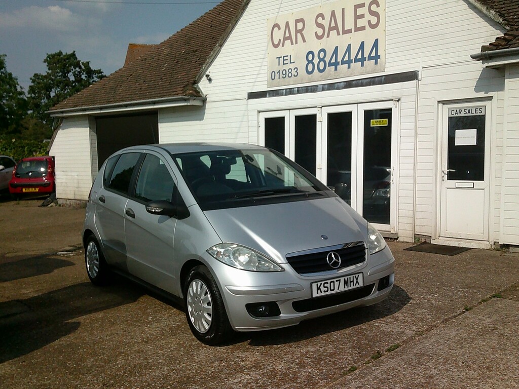 Mercedes-Benz A Class 1.5 A150 Classic Black #1