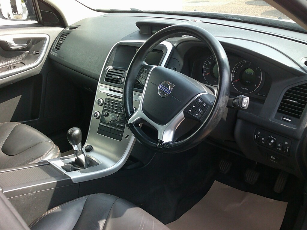 Volvo XC60 Se Lux Premium Grey #7
