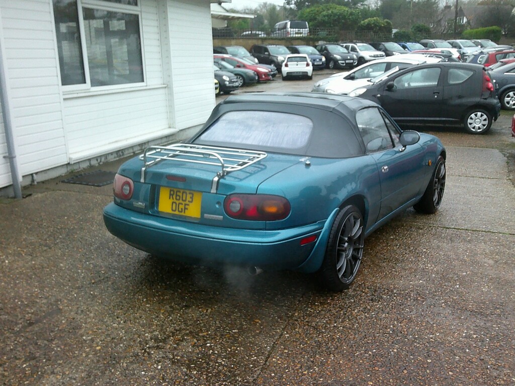 Mazda 121 Convertible 2000 Green #2