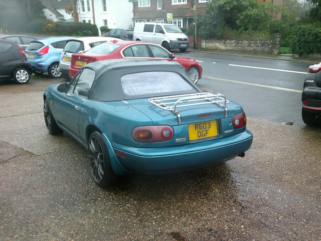 Mazda 121 Convertible 2000 Green #4