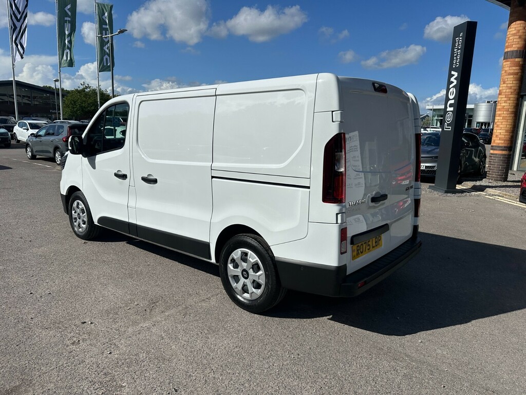 Renault Trafic Sl30 Blue Dci 130 Advance Safety Van White #5