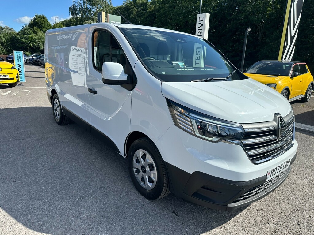 Renault Trafic Sl30 Blue Dci 130 Advance Safety Van White