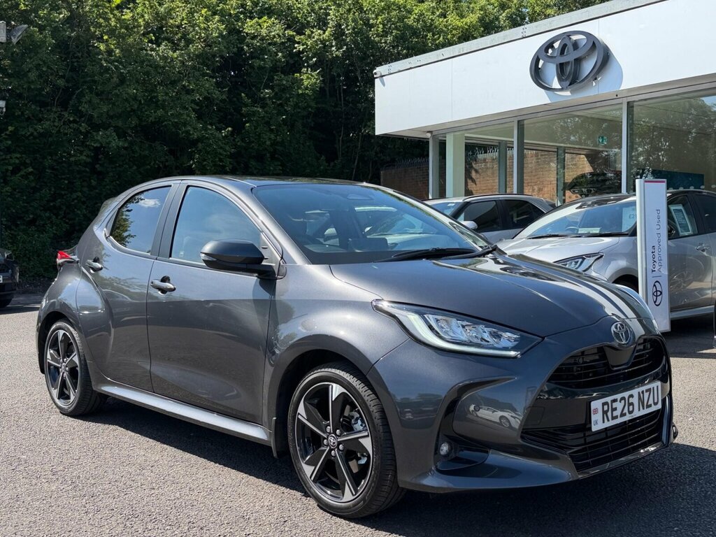 Toyota Yaris 1.5 Hybrid 130 Excel Cvt RE26NZU Grey