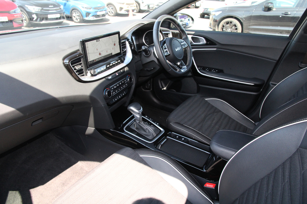 Kia Xceed 1.0T Gdi Isg 113 Gt-line Dct RK75EZH Grey #2
