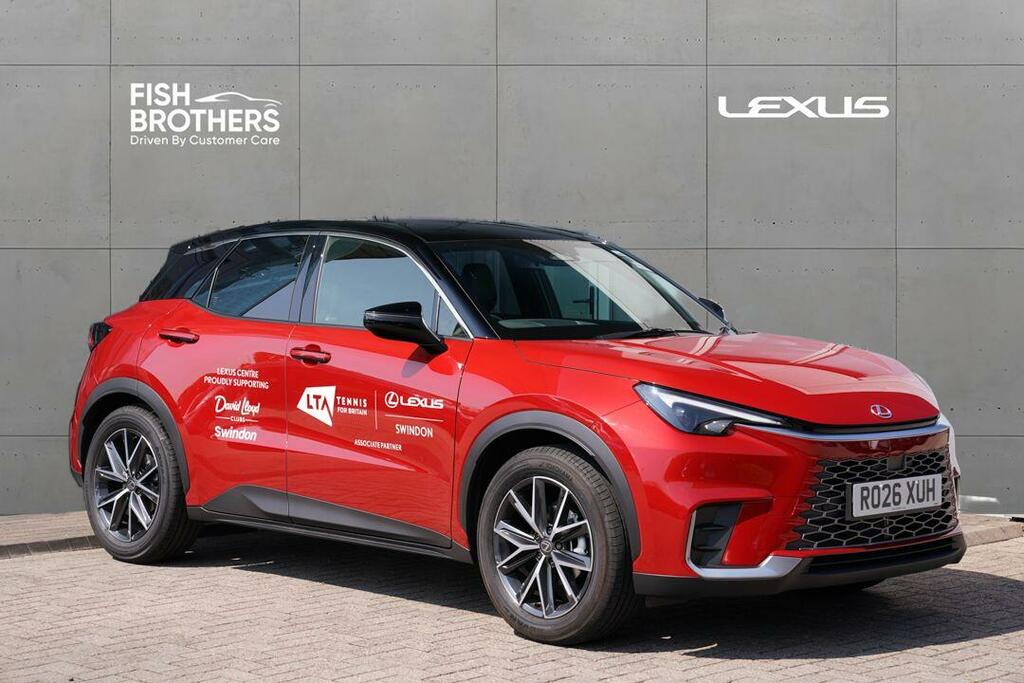 Lexus LBX Premium Plus Design Red