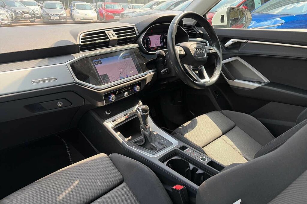 Audi Q3 35 Tfsi Sport S Tronic YY21FGU White #2