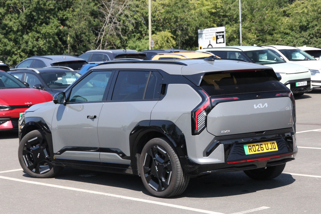Kia EV3 150Kw Gt-line S 81.4Kwh RO26UJD Grey #3