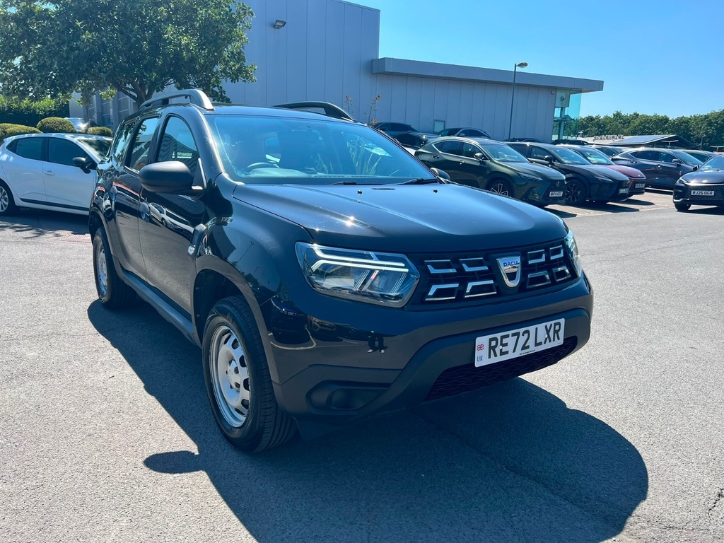Dacia Duster 1.0 Tce 100 Bi-fuel Essential RE72LXR Black