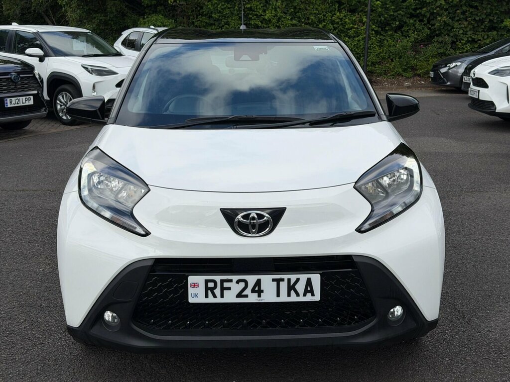 Toyota Aygo X 1.0 Vvt-i Edge White #3