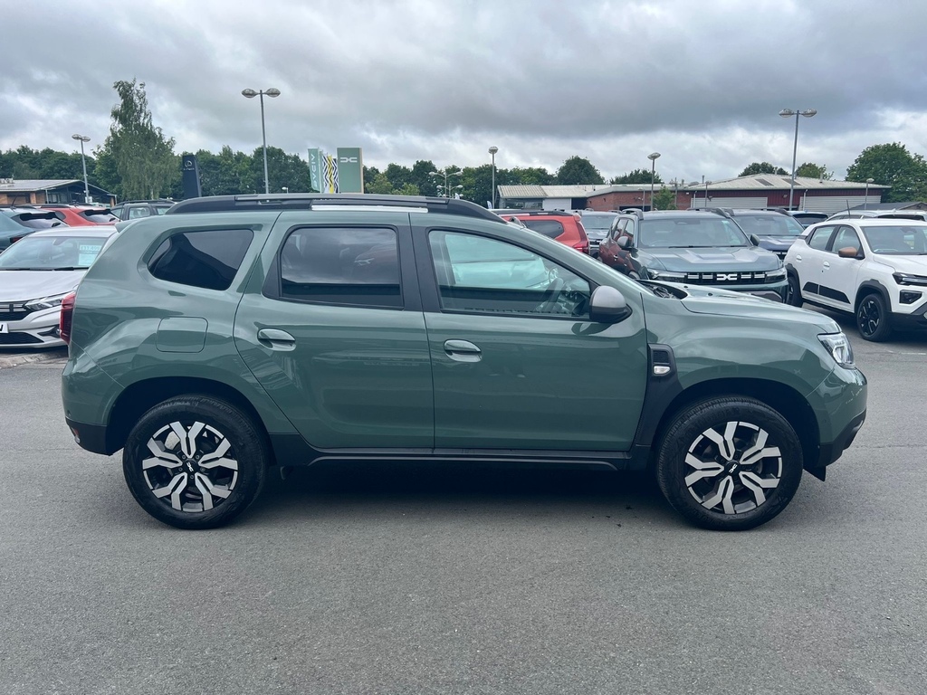 Dacia Duster 1.0 Tce 90 Journey RA23YHX Green #3