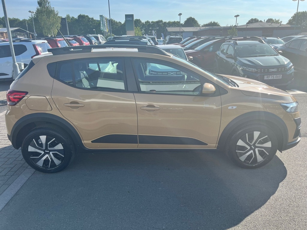 Dacia Sandero Stepway 1.0 Tce Expression RA26WDZ Beige #3