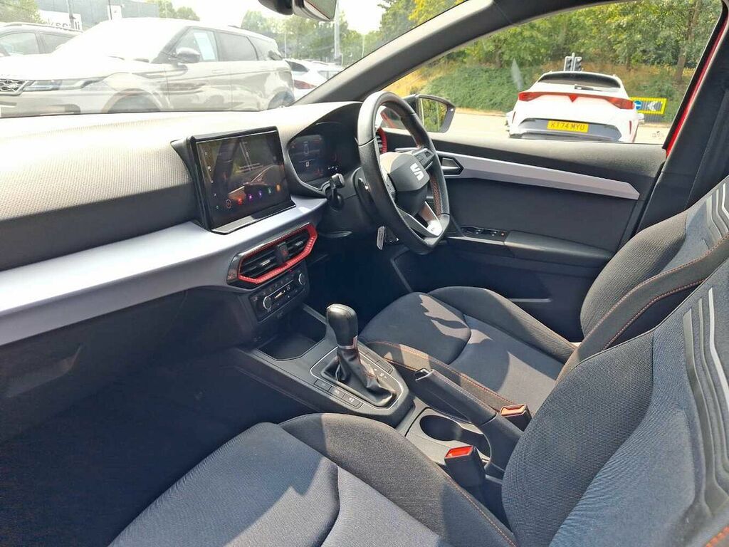 Seat Ibiza 1.0 Tsi 110 Fr Dsg AK23PBV Red #2
