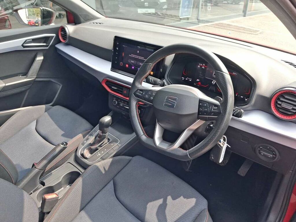 Seat Ibiza 1.0 Tsi 110 Fr Dsg AK23PBV Red #6