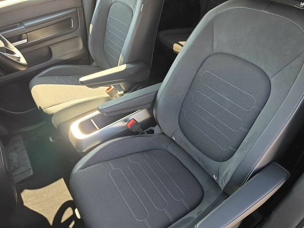 Volkswagen ID.Buzz 210Kw Commerce Plus 79Kwh White #30