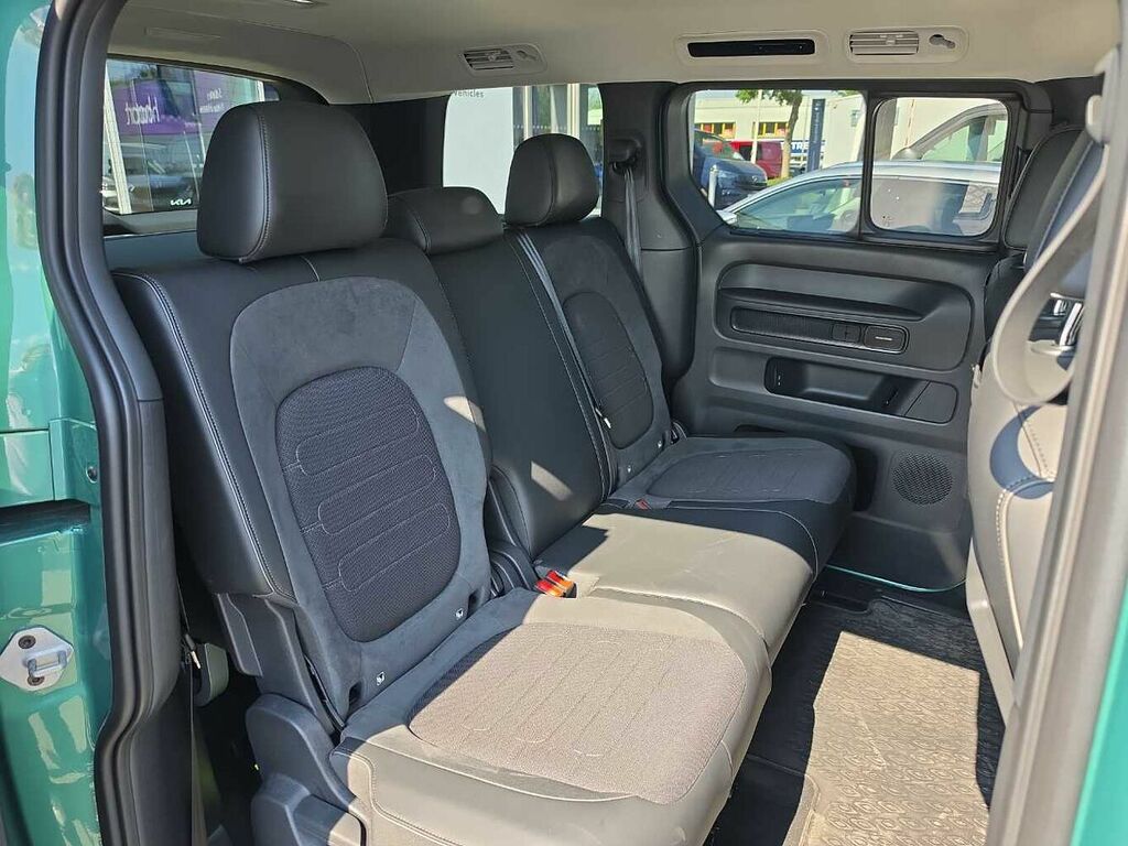 Volkswagen ID.Buzz 210Kw Commerce Plus 79Kwh White #10