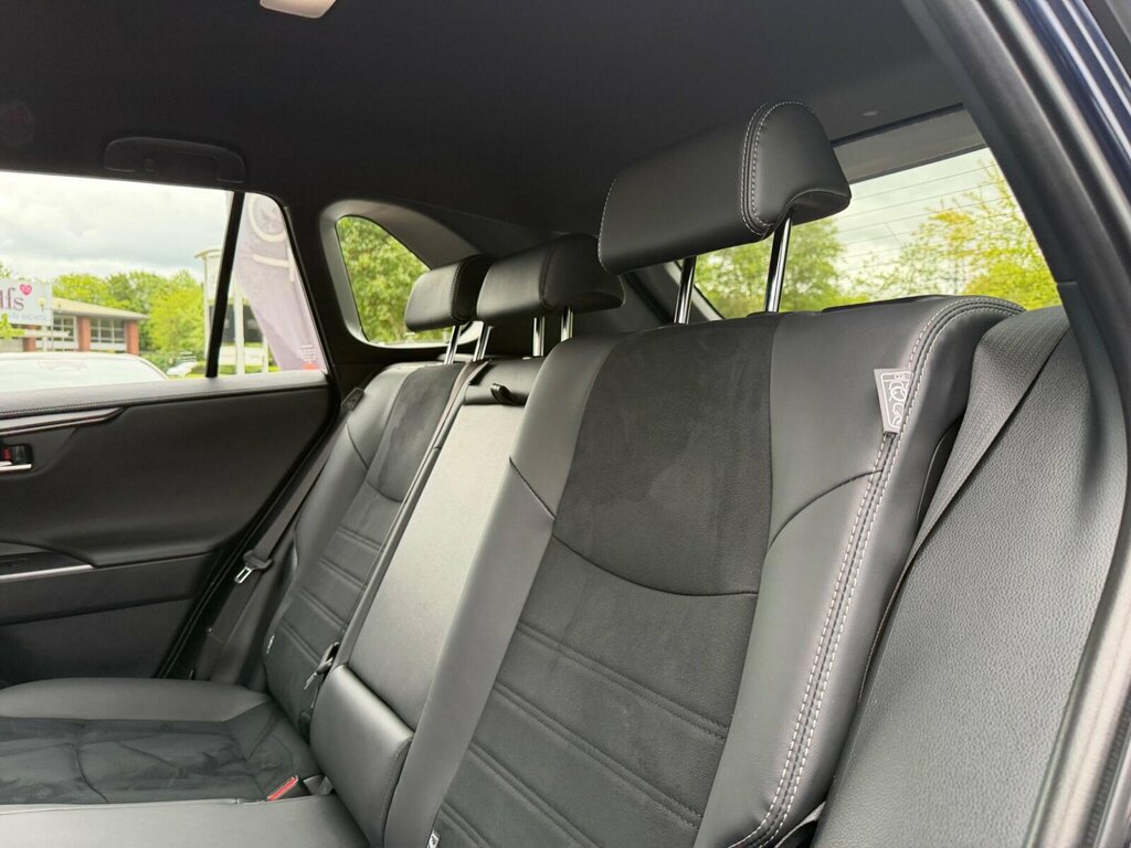 Toyota Rav 4 Design White #19