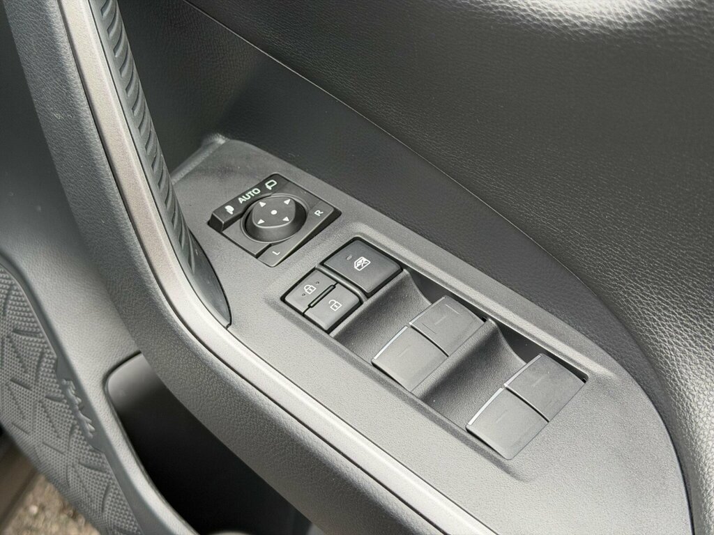 Toyota Rav 4 Design White #51