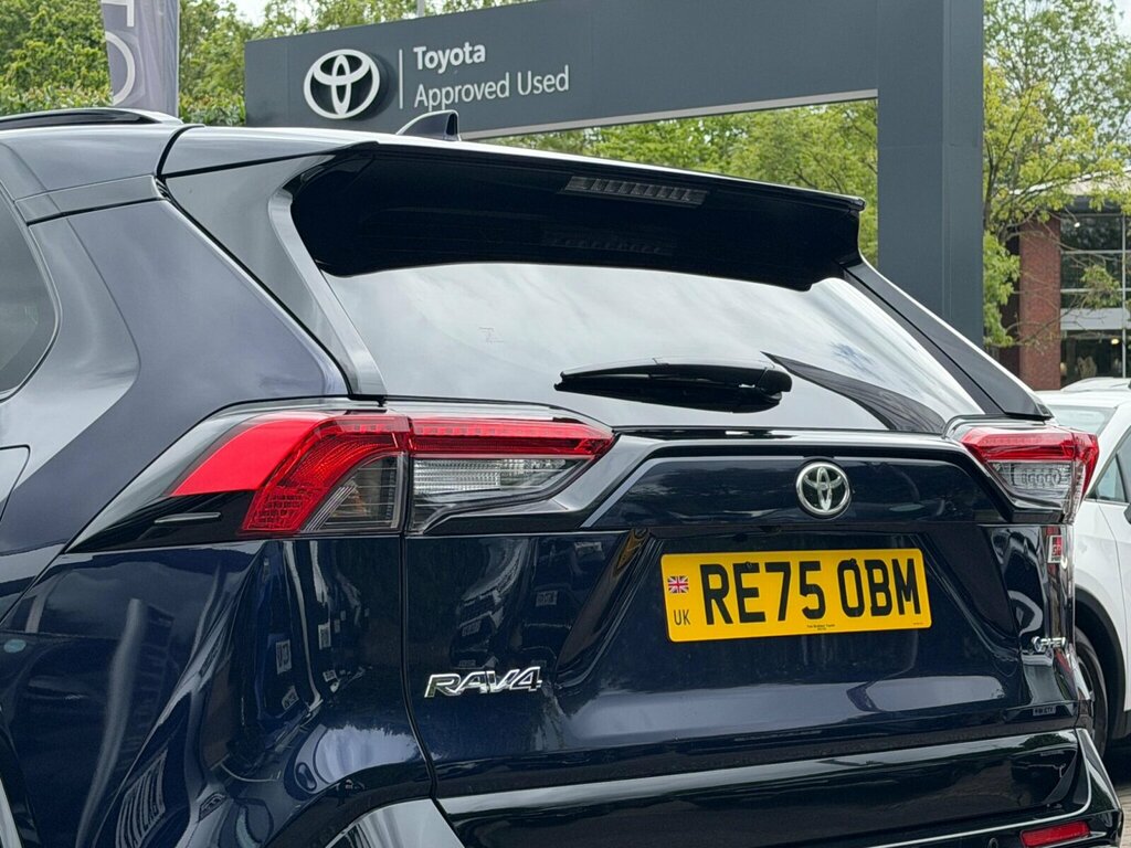 Toyota Rav 4 Design White #30
