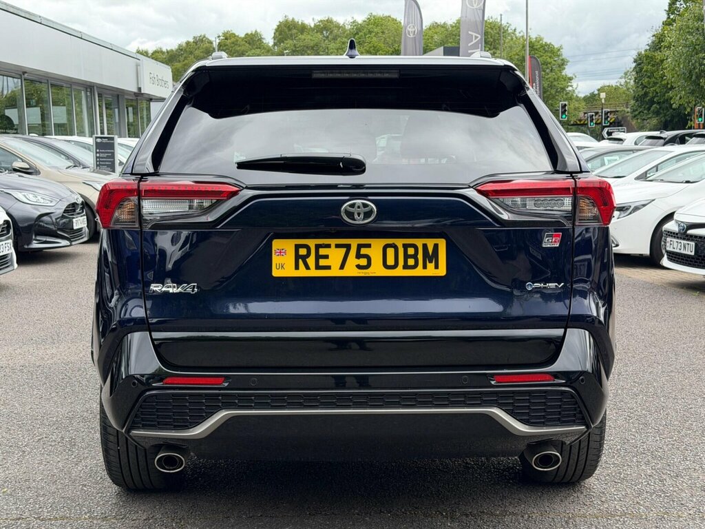 Toyota Rav 4 Design White #29