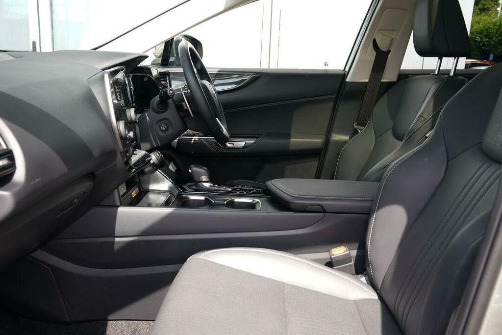 Lexus NX 450H Premium Pan Roof FT74AFN Silver #6