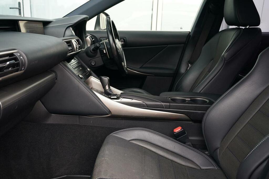 Lexus IS 300H F Sport Premium Nav Leather White #6