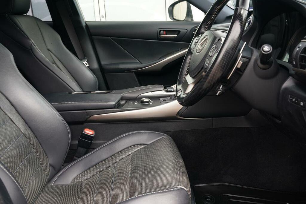 Lexus IS 300H Sport Cvt Blue #13