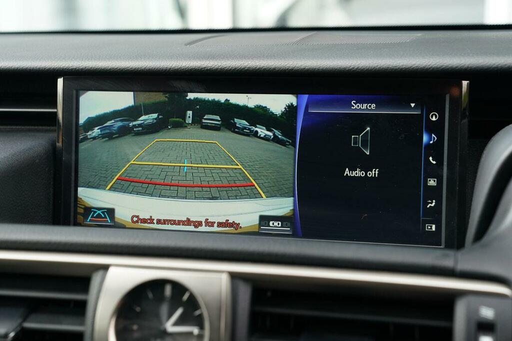 Lexus IS 300H Sport Cvt Blue #34