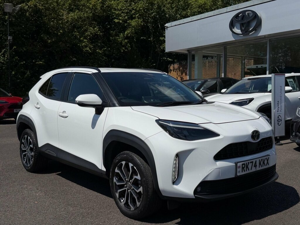 Toyota Yaris Cross 1.5 Hybrid Design Cvt White