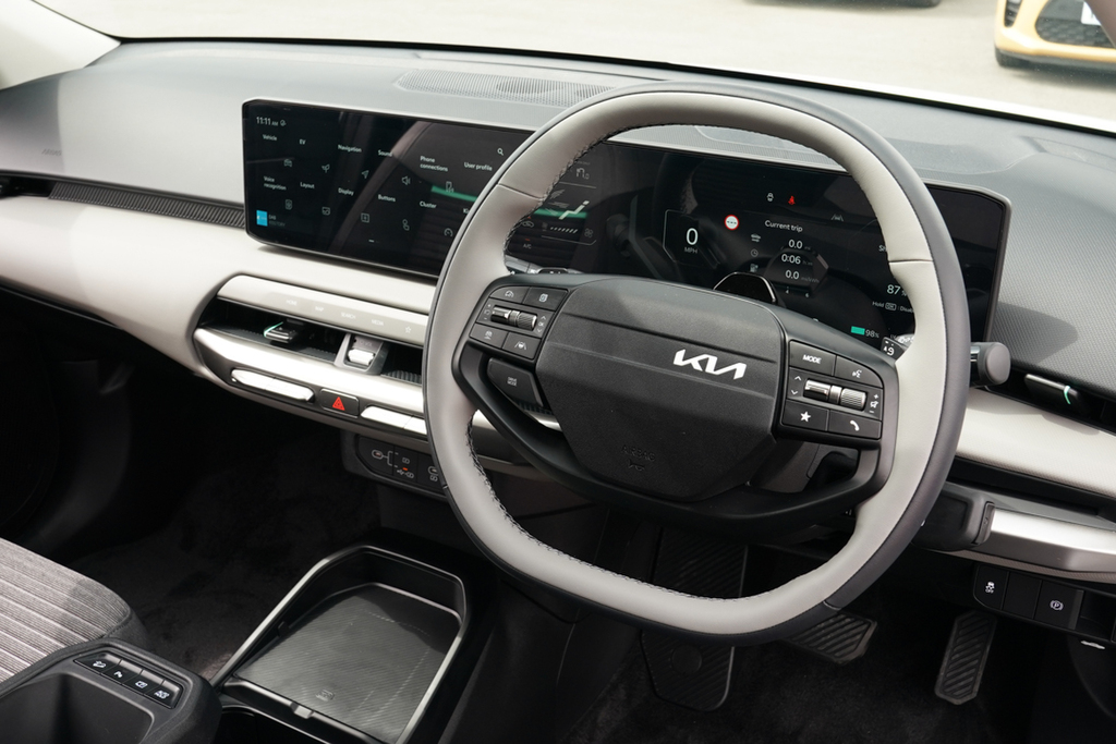 Kia EV4 150Kw Gt-line S 81Kwh White #28
