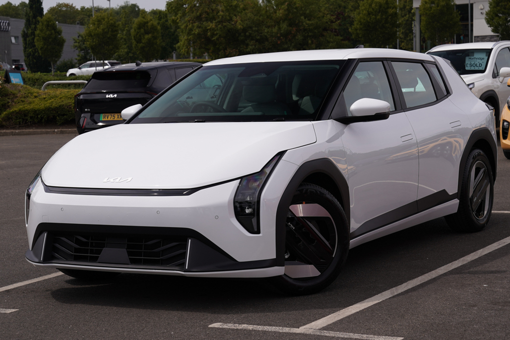 Kia EV4 150Kw Gt-line S 81Kwh White #13
