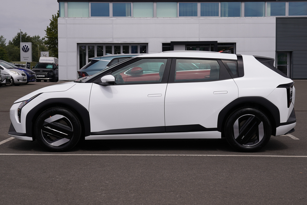 Kia EV4 150Kw Gt-line S 81Kwh White #11