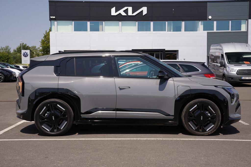 Kia EV3 150Kw Gt-line S 81.4Kwh Grey #4