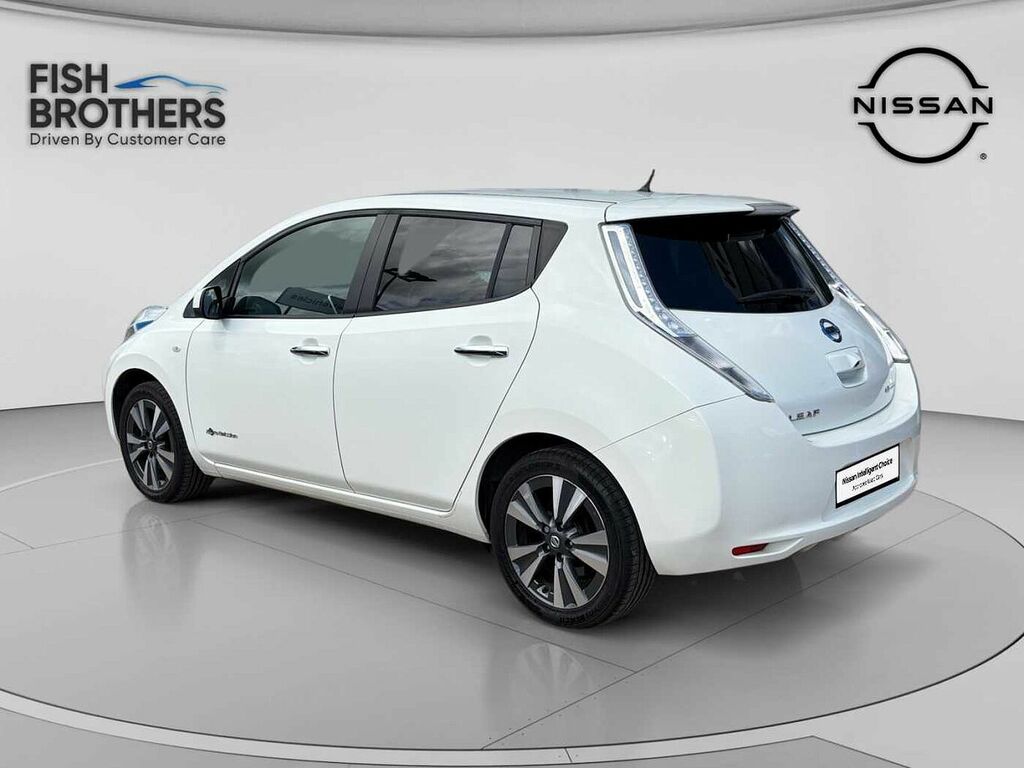 Nissan Leaf 80Kw Tekna 30Kwh White #3