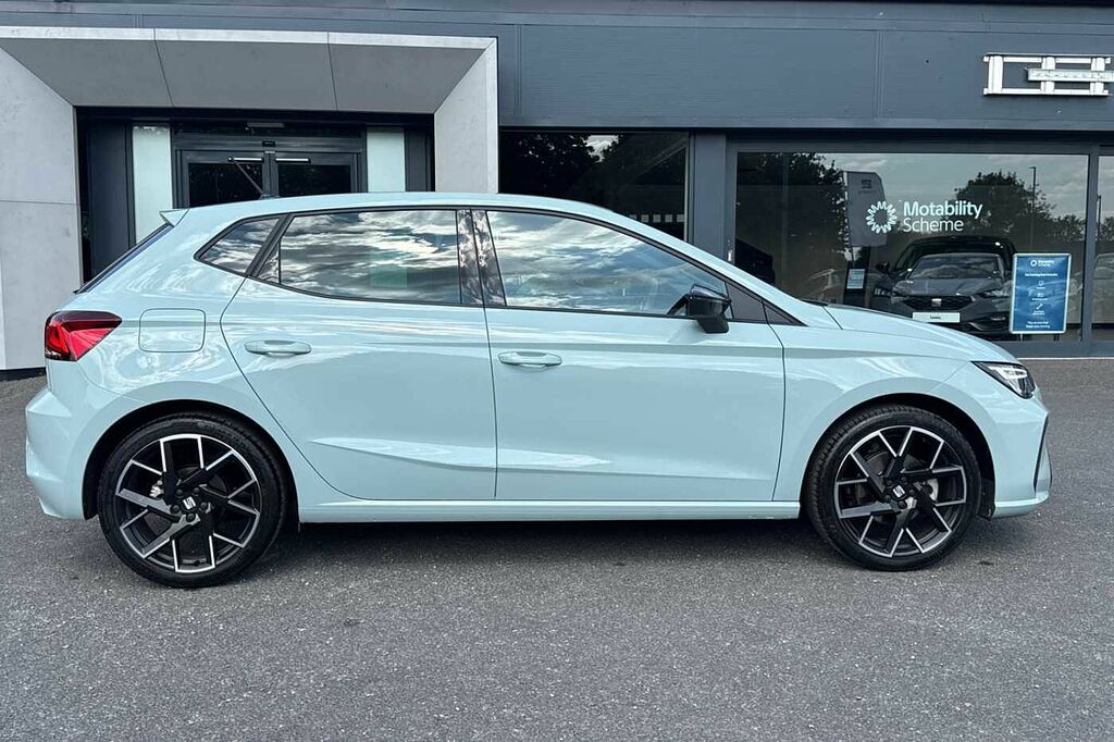 Seat Ibiza 1.0 Tsi 115 Fr Sport Grey #4