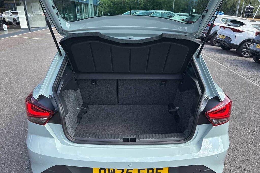 Seat Ibiza 1.0 Tsi 95 Se Technology Black #9