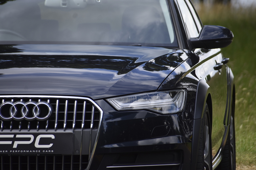 Audi A6 Allroad Estate Blue #5