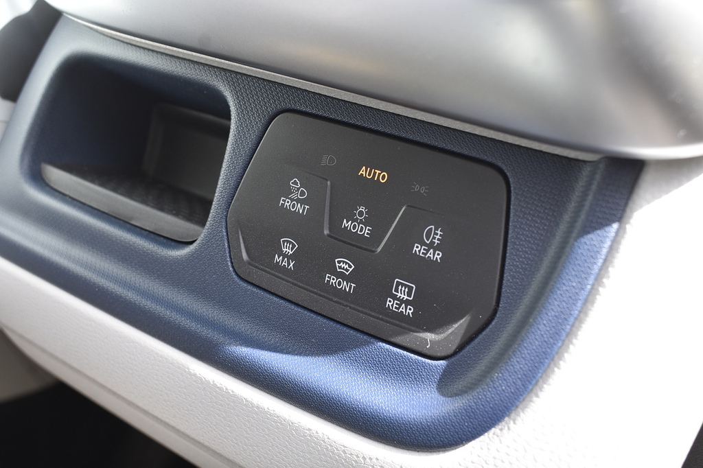 Volkswagen ID.Buzz Life Swb 204 Ps 77 Kwh Pro 1 Speed Blue #26