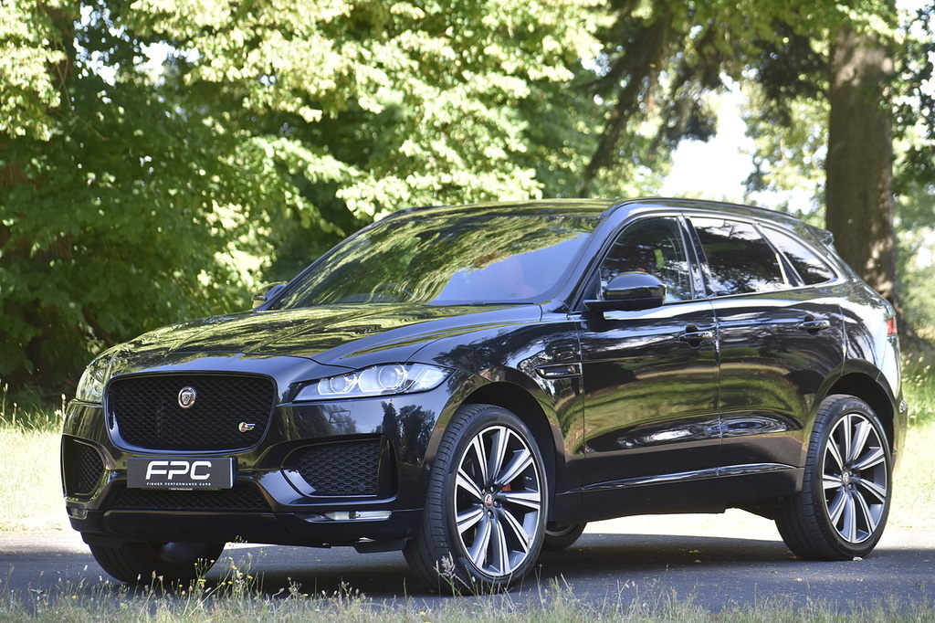 Jaguar F-Pace Suv AO69OTJ Black #6