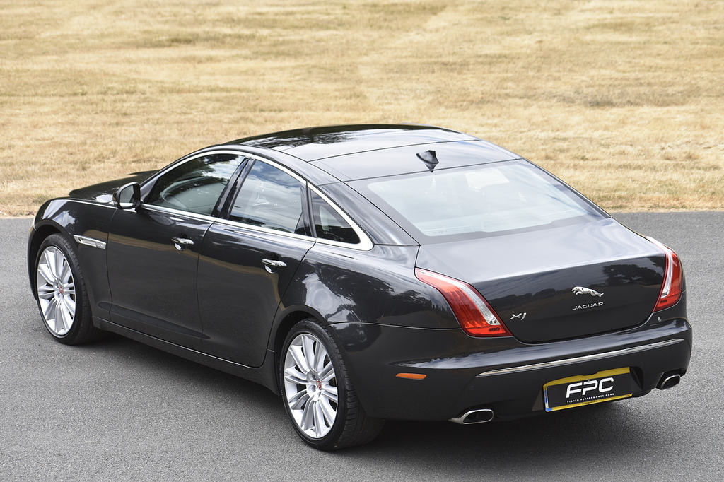 Jaguar XJ Premium Luxury V6 Silver #8