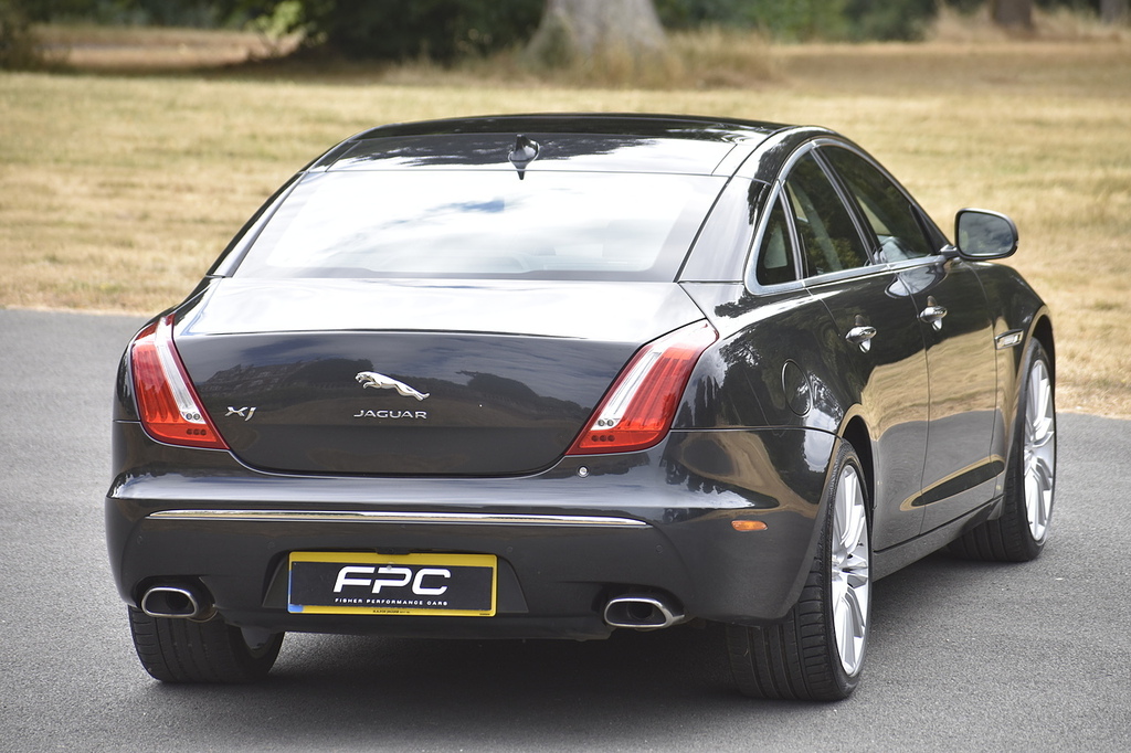 Jaguar XJ Premium Luxury V6 Silver #7