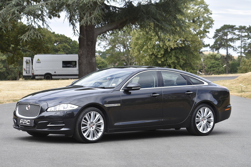 Jaguar XJ Premium Luxury V6 Silver #11