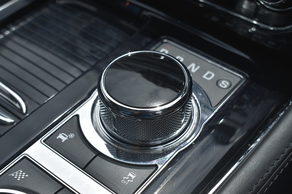 Jaguar XJ Premium Luxury V6 Silver #20