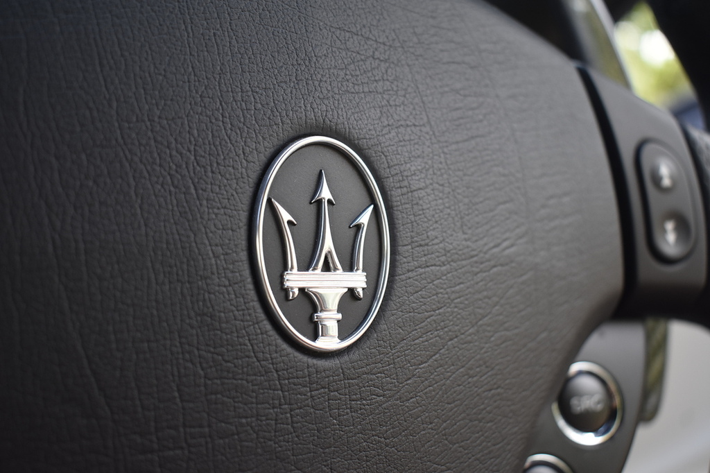 Maserati GranTurismo 4.7 V8 Mc Stradale Std White #60