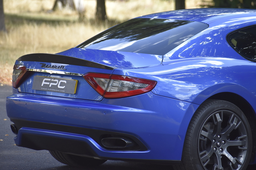 Maserati GranTurismo 4.7 V8 Mc Stradale Std White #29