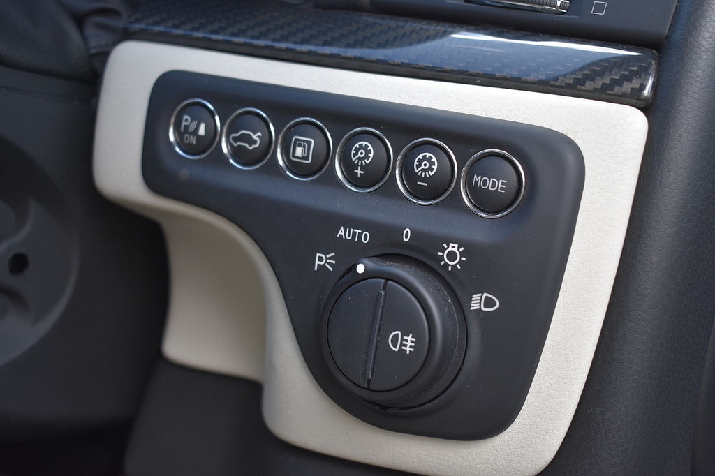 Maserati GranTurismo 4.7 V8 Mc Stradale Std White #50