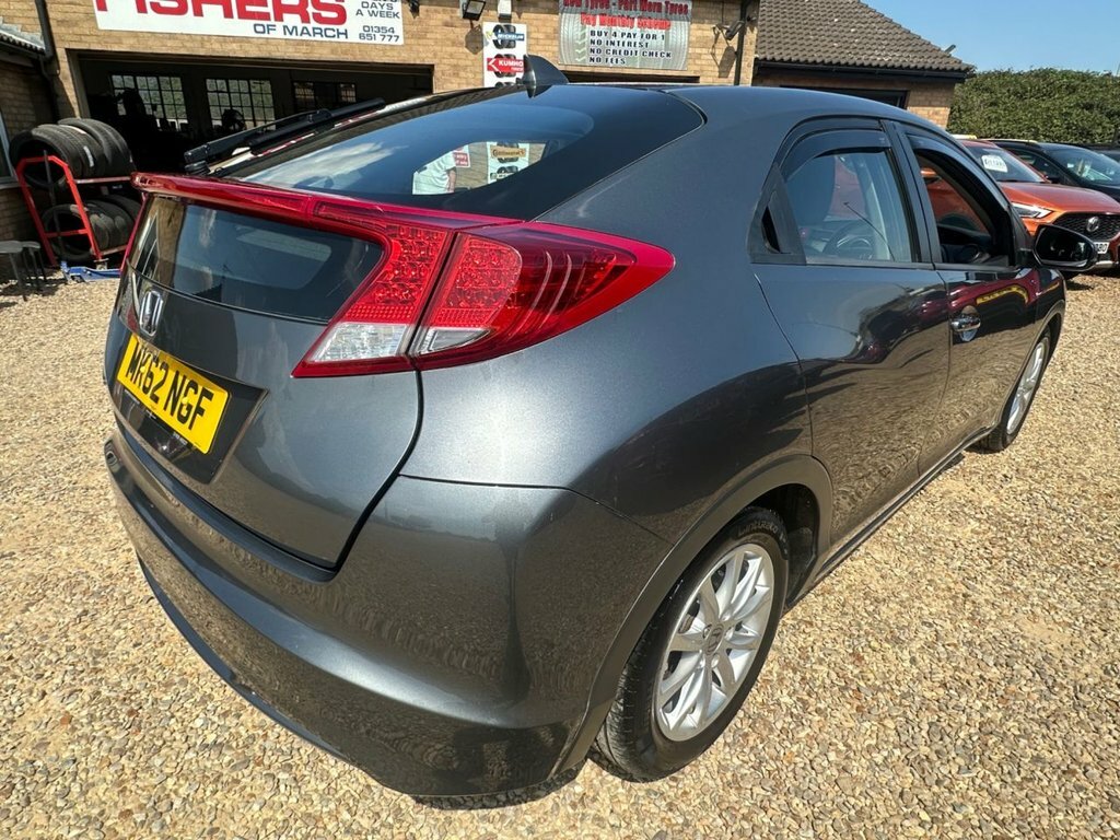 Honda Civic 1.8L Es Grey #3