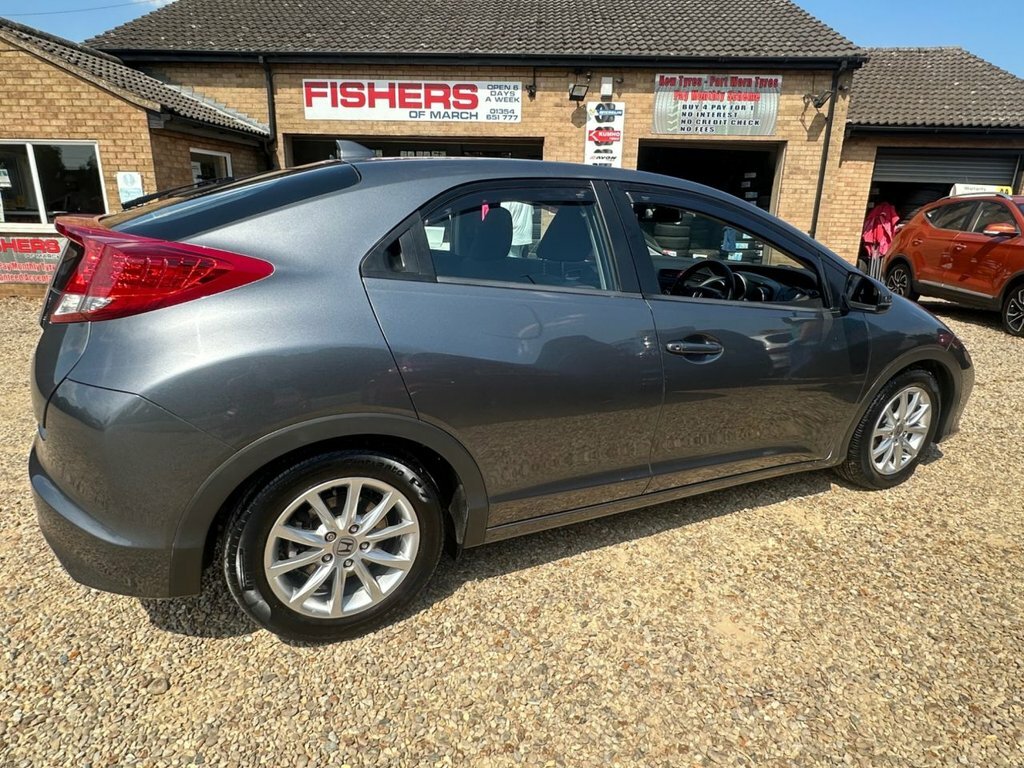Honda Civic 1.8L Es Grey #4