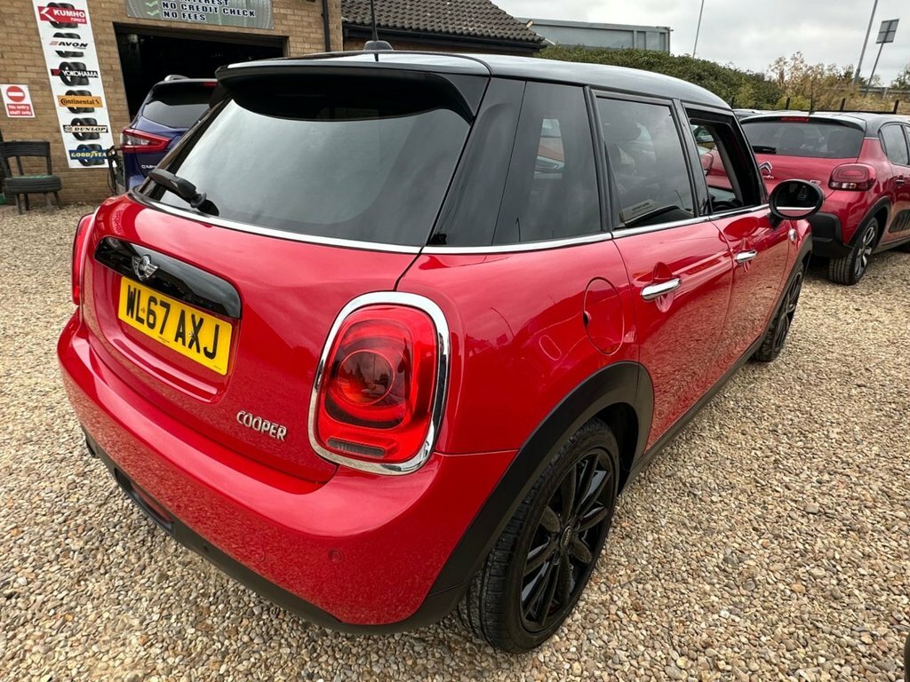 Mini Hatch 1.5L Cooper WL67AXJ Red #3