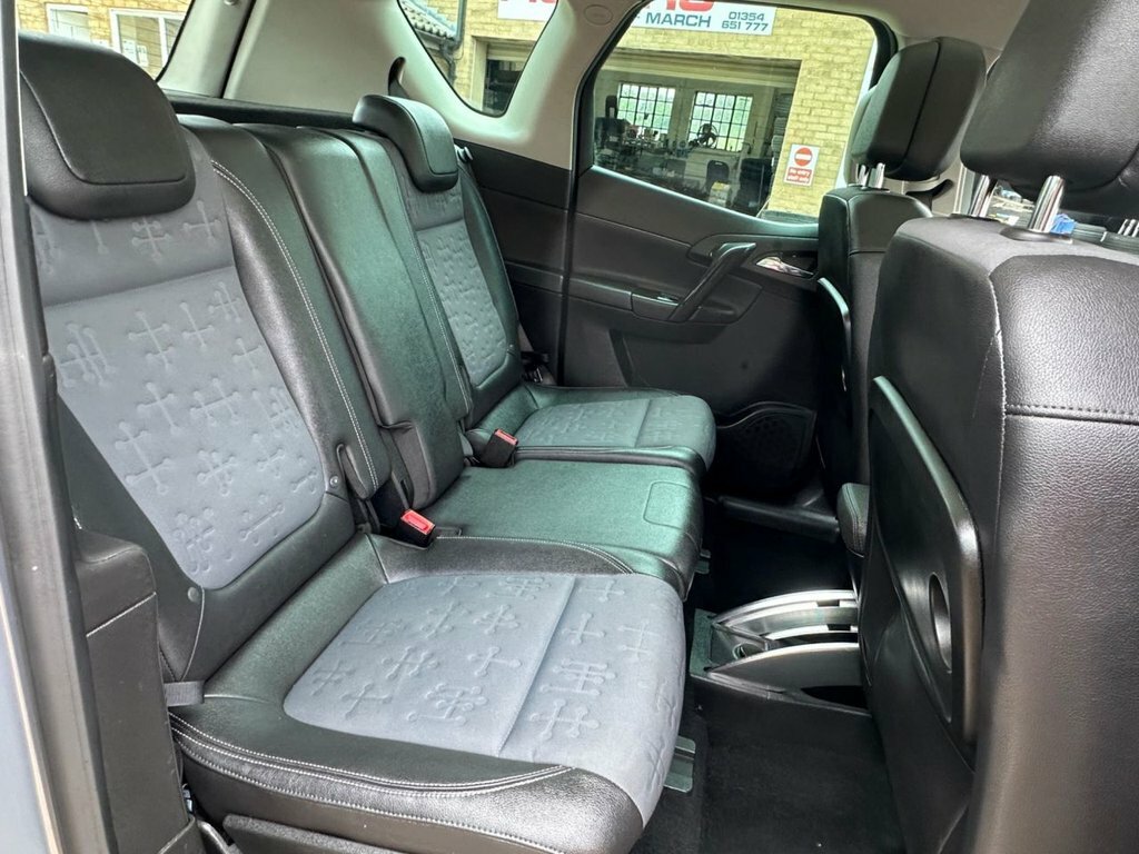 Vauxhall Meriva Active Black #44